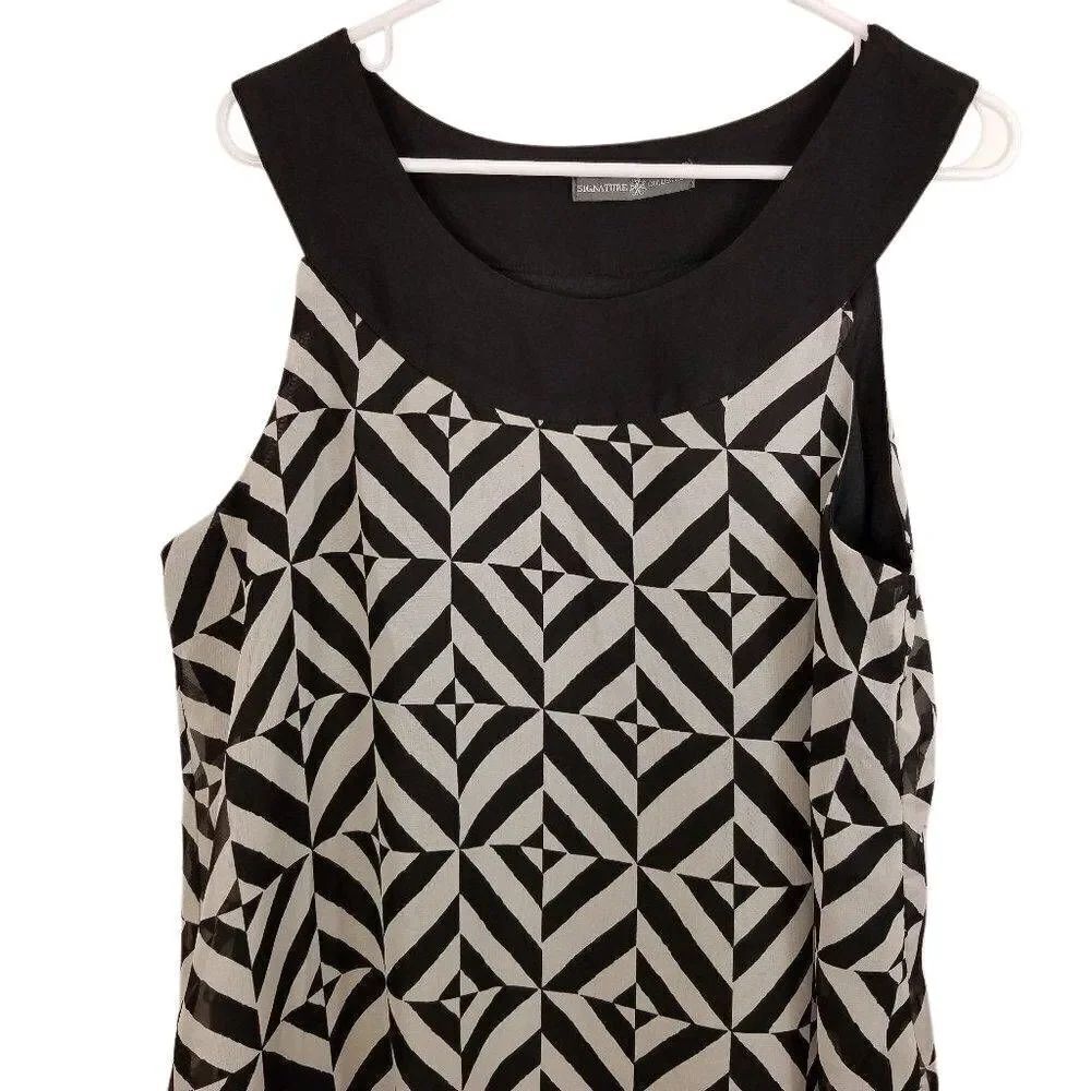 Signature Collection Tank Top L - Picture 2 of 2